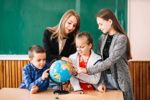 Colaborarea profesori – elevi – părinți antrenament de echipă